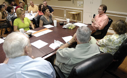 Bible study draws participants from range of denominations